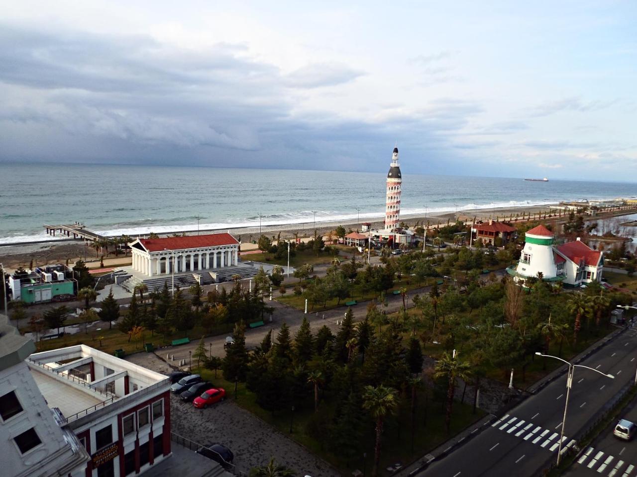 Sea View Rock Hotel Batumi Exterior foto