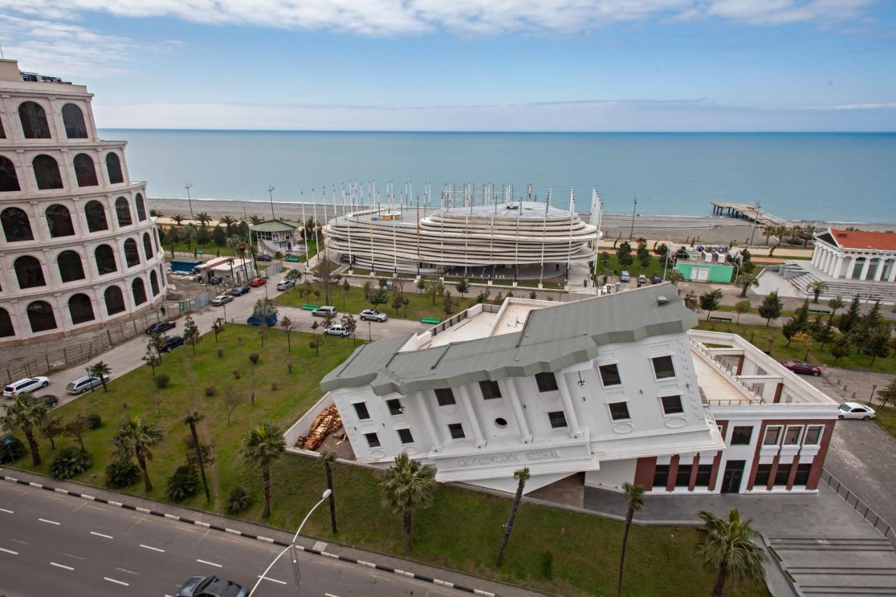 Sea View Rock Hotel Batumi Exterior foto